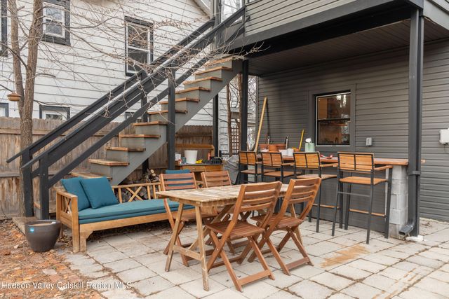 517 State Street, Hudson, NY 12534