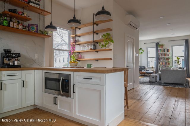 517 State Street, Hudson, NY 12534