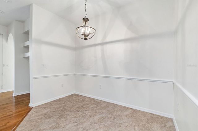 5306 WATERLEAF COURT, Valrico, FL 33596