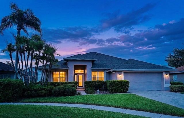 5306 WATERLEAF COURT, Valrico, FL 33596