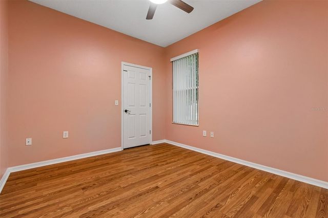 5306 WATERLEAF COURT, Valrico, FL 33596
