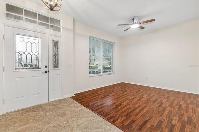5306 WATERLEAF COURT, Valrico, FL 33596