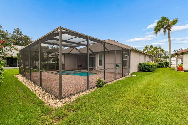 5306 WATERLEAF COURT, Valrico, FL 33596
