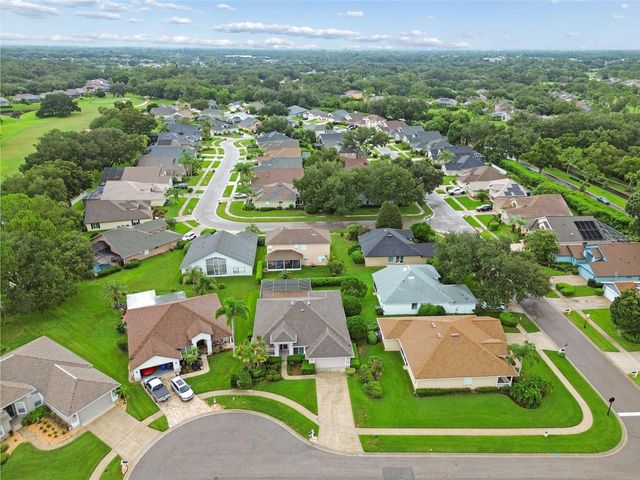 5306 WATERLEAF COURT, Valrico, FL 33596