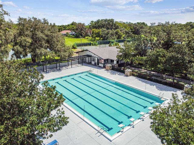 5306 WATERLEAF COURT, Valrico, FL 33596