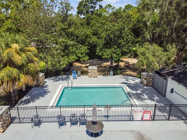 5306 WATERLEAF COURT, Valrico, FL 33596