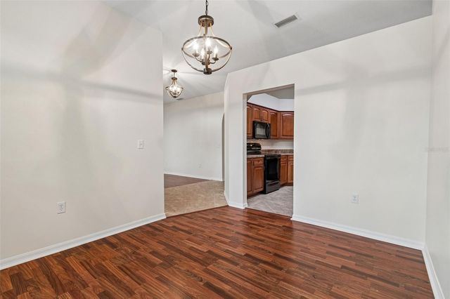 5306 WATERLEAF COURT, Valrico, FL 33596