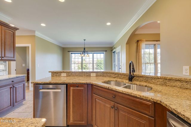 140 Sugarcane Lane, Blountville, TN 37617