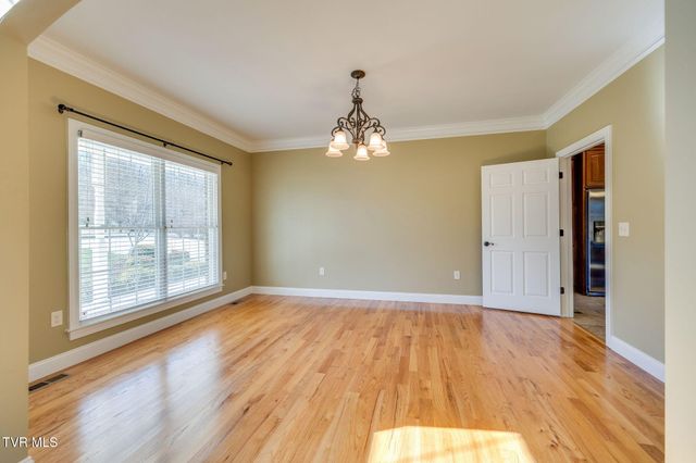 140 Sugarcane Lane, Blountville, TN 37617