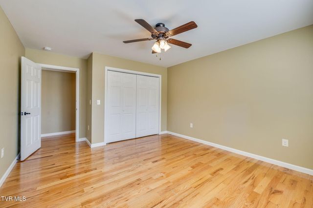 140 Sugarcane Lane, Blountville, TN 37617