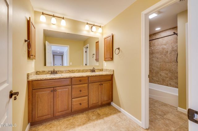 140 Sugarcane Lane, Blountville, TN 37617