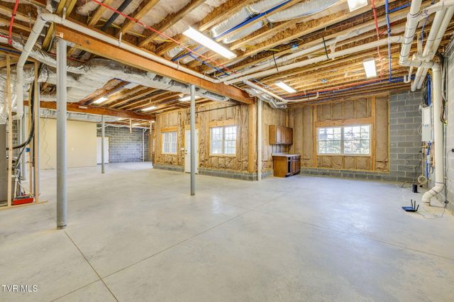 140 Sugarcane Lane, Blountville, TN 37617