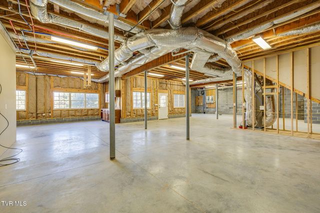 140 Sugarcane Lane, Blountville, TN 37617