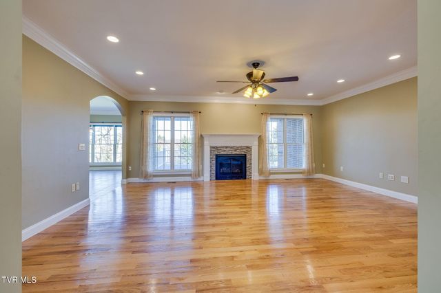 140 Sugarcane Lane, Blountville, TN 37617