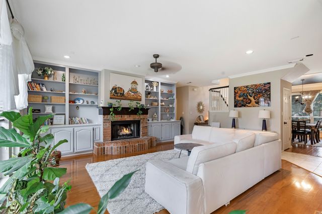 3204 Chaucer Lane, Flower Mound, TX 75022