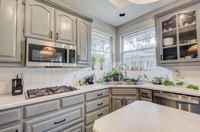 3204 Chaucer Lane, Flower Mound, TX 75022