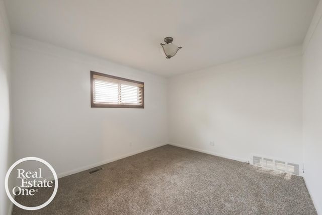 23028 Sanders Street, Saint Clair Shores, MI 48080