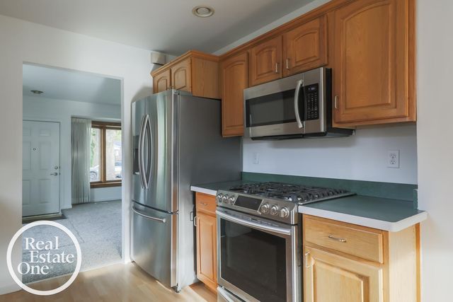 23028 Sanders Street, Saint Clair Shores, MI 48080