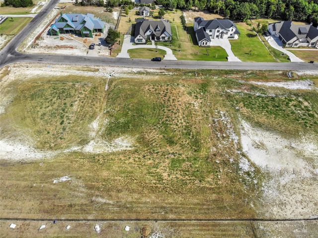 208 Avery Lane, Gunter, TX 75058