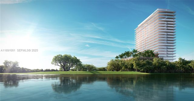 501 Diplomat Pwky 8-F, Hallandale Beach, FL 33009