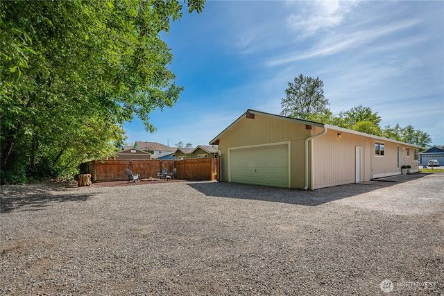 8380 Grouse Crescent Drive, Blaine, WA 98230