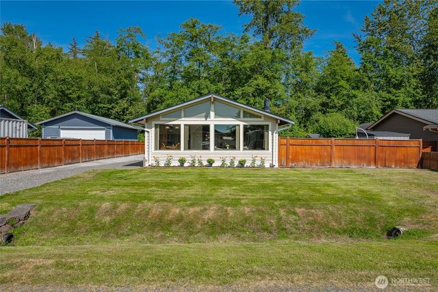 8380 Grouse Crescent Drive, Blaine, WA 98230