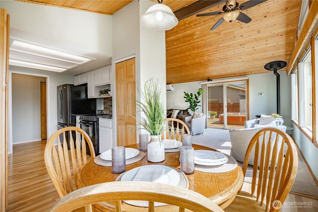 8380 Grouse Crescent Drive, Blaine, WA 98230