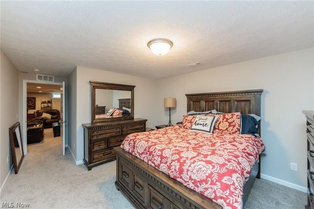 2488 Carlene Avenue SW, Massillon, OH 44647