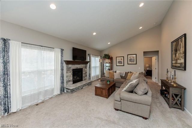 2488 Carlene Avenue SW, Massillon, OH 44647