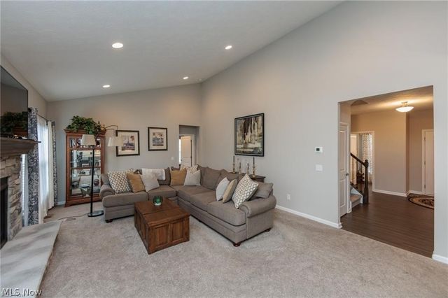 2488 Carlene Avenue SW, Massillon, OH 44647