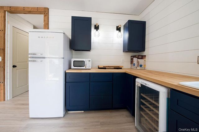 1132 Old Route 17, Ferndale, NY 12734