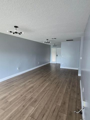 5837 TYLER Street, Hollywood, FL 33021