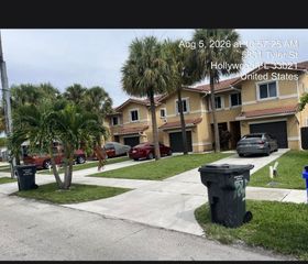 5837 TYLER Street, Hollywood, FL 33021