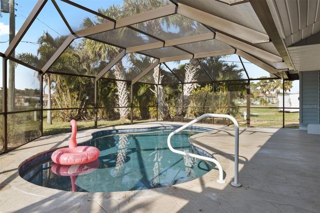 2901 PALM DRIVE, Punta Gorda, FL 33950