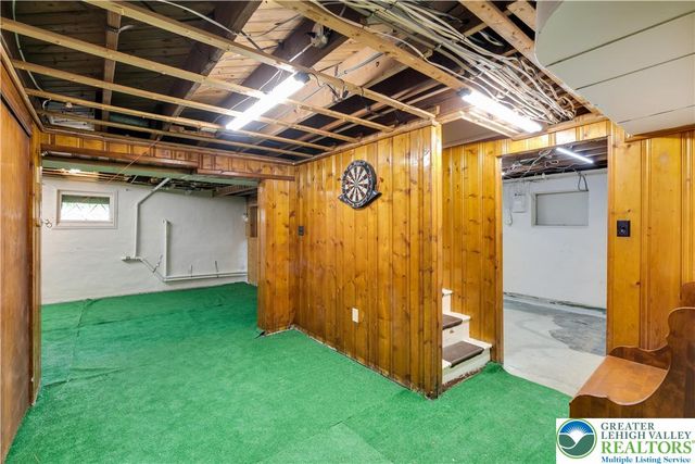 2242 Church Road, Salisbury Twp, PA 18015