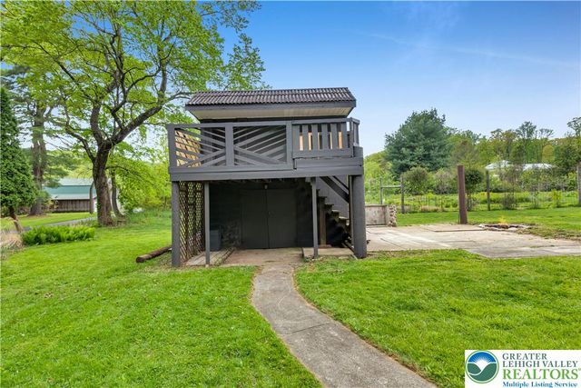 2242 Church Road, Salisbury Twp, PA 18015