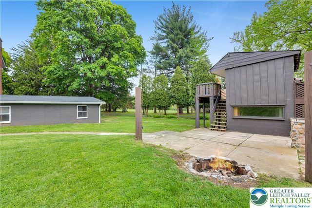 2242 Church Road, Salisbury Twp, PA 18015