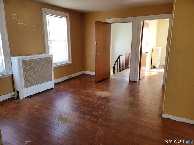 5 Oak Place, West Haven, CT 06516