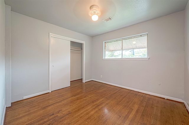 5646 Cedarburg Drive, Houston, TX 77048
