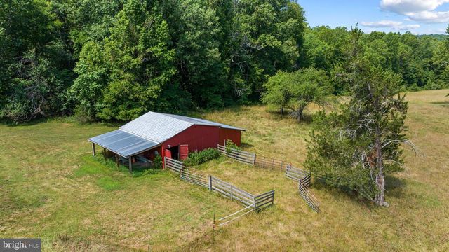 775 SPRING RD, Mineral, VA 23117