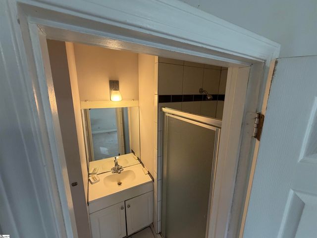 107 Looneybrook Drive, Fountain Inn, SC 29644