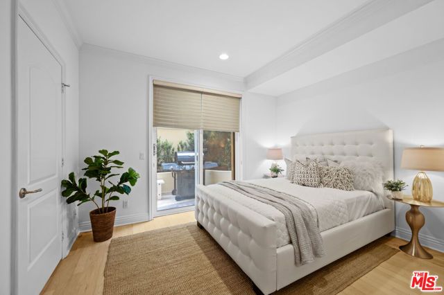 10935 Missouri Avenue B, Los Angeles, CA 90025