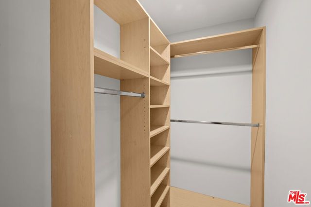 10935 Missouri Avenue B, Los Angeles, CA 90025