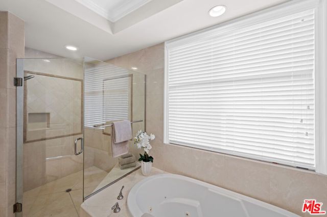 10935 Missouri Avenue B, Los Angeles, CA 90025