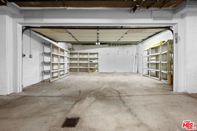 10935 Missouri Avenue B, Los Angeles, CA 90025