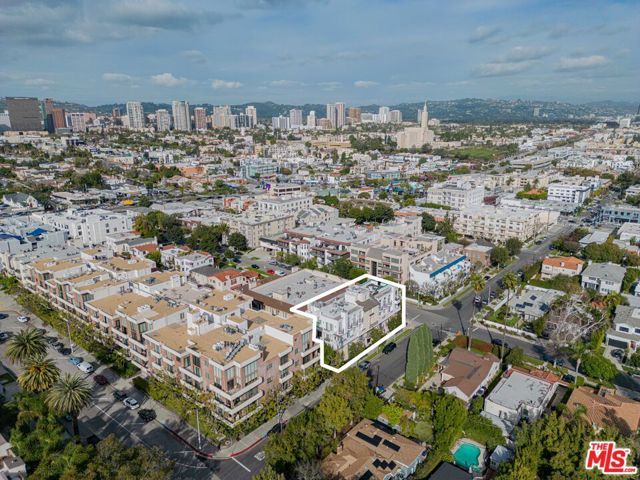 10935 Missouri Avenue B, Los Angeles, CA 90025