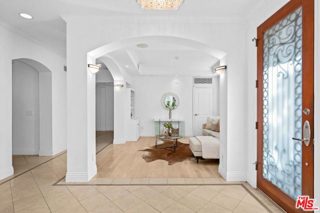 10935 Missouri Avenue B, Los Angeles, CA 90025