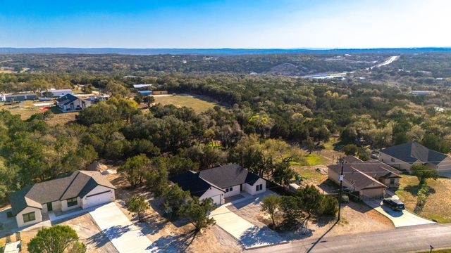 1615 Rocky Ridge Loop, Canyon Lake, TX 78133