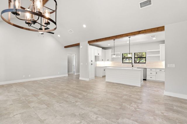 1615 Rocky Ridge Loop, Canyon Lake, TX 78133