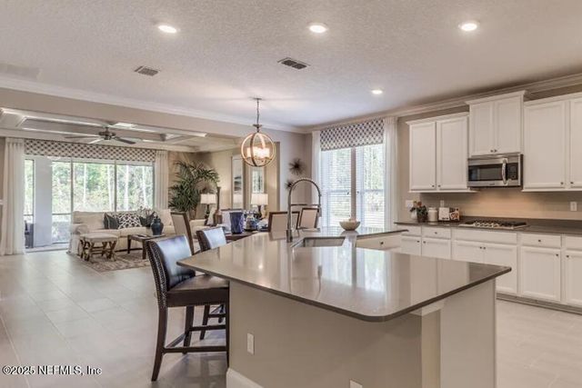 382 HIGGINS Loop, St. Augustine, FL 32092